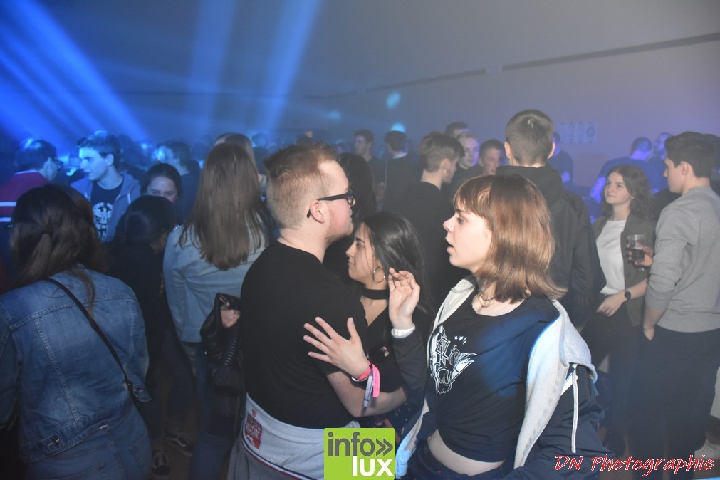 //media/jw_sigpro/users/0000002463/bal des rethos izel/k 122